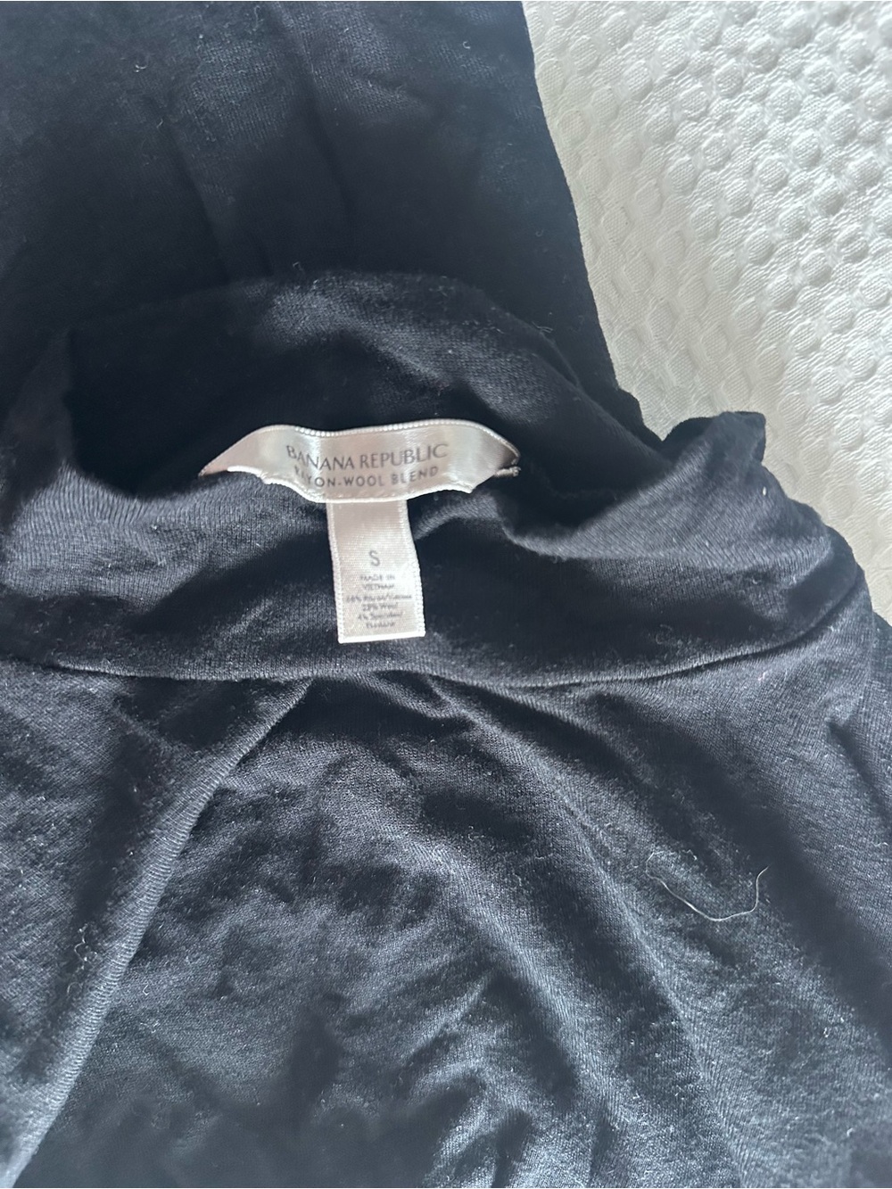 Banana Republic Black Short-Sleeve Mock Neck Shirt - Picture 3 of 3